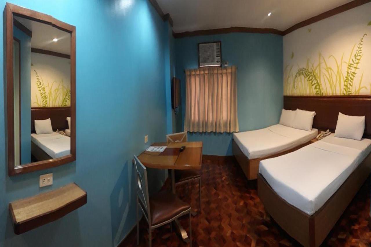 Park Bed And Breakfast Hotel Pasay Exterior photo