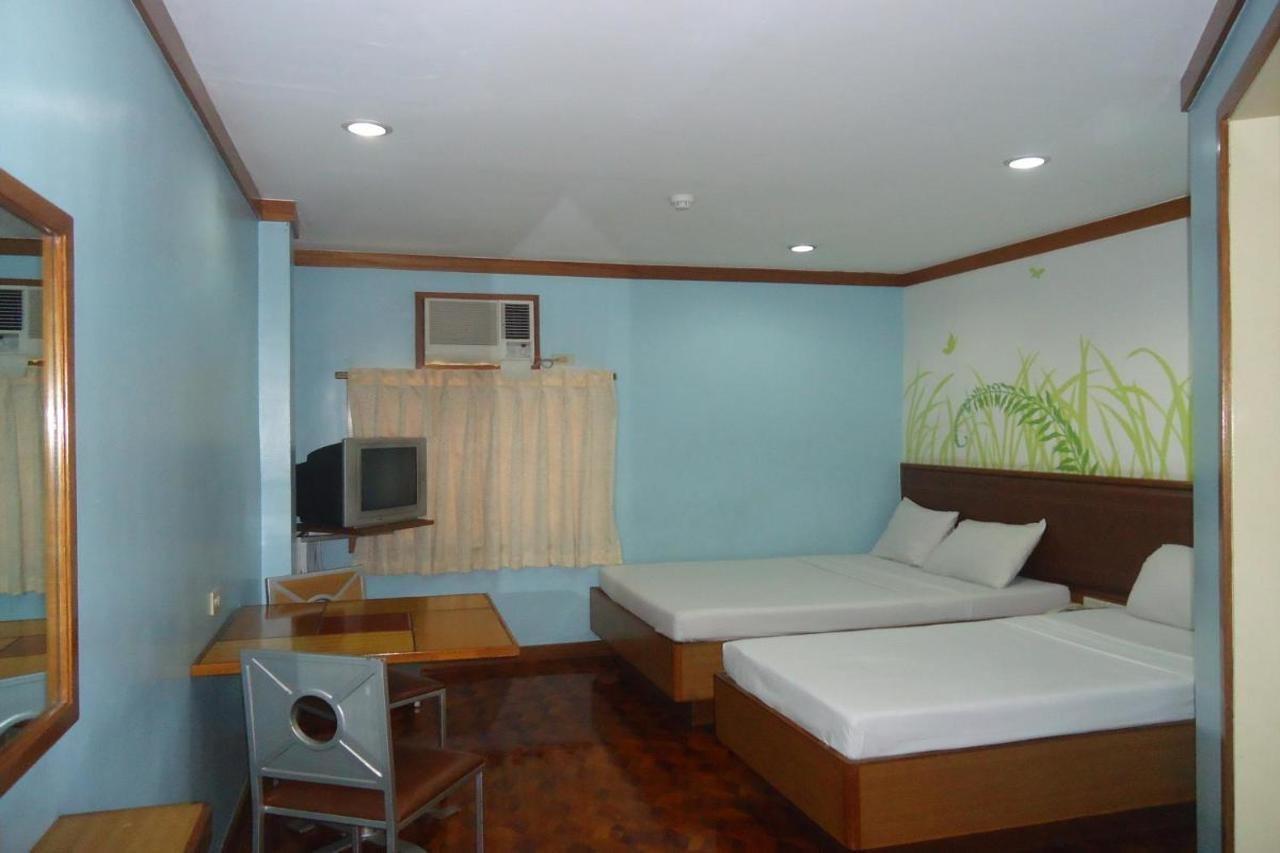 Park Bed And Breakfast Hotel Pasay Exterior photo