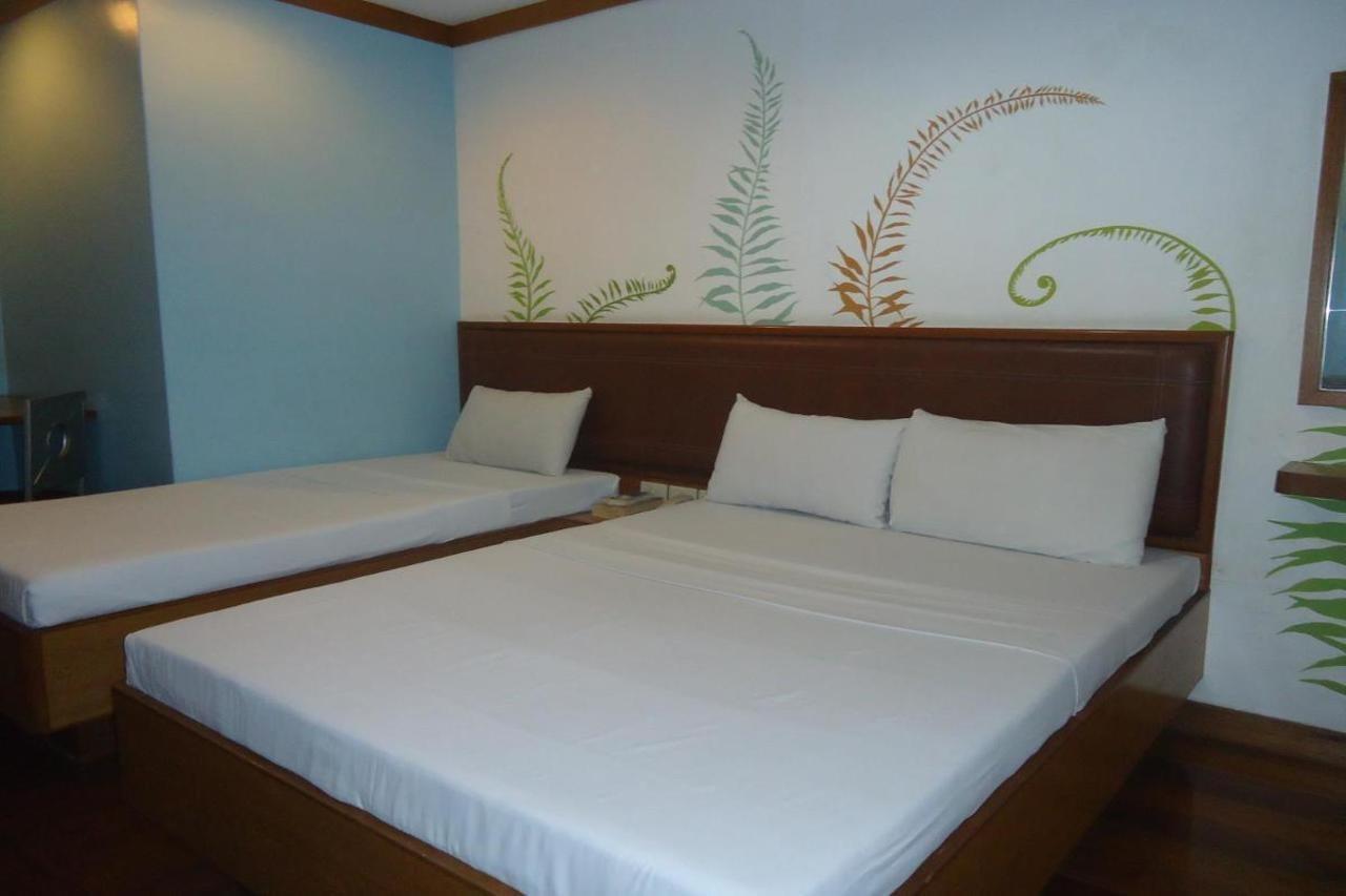 Park Bed And Breakfast Hotel Pasay Exterior photo