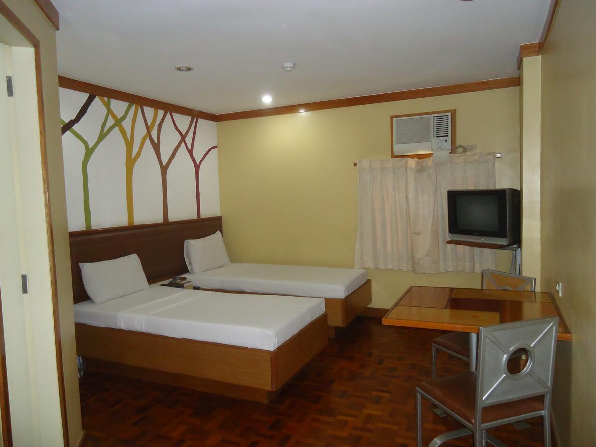 Park Bed And Breakfast Hotel Pasay Exterior photo